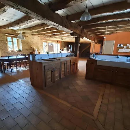 De La Passemarie 18 Personnes *