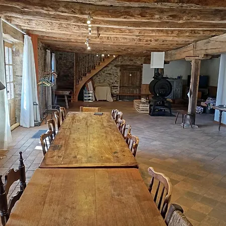 度假居 De La Passemarie 18 Personnes Andouque